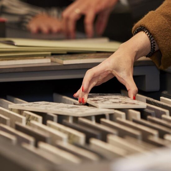 import blog slider marazzi ridisegna lo spazio londinese st john street nel cuore del design district 6