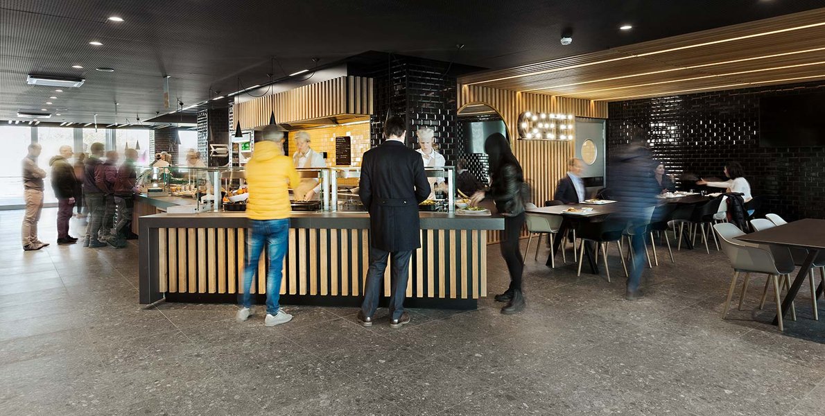 Kilometro Rosso: il gres disegna gli spazi di lavoro del futuro