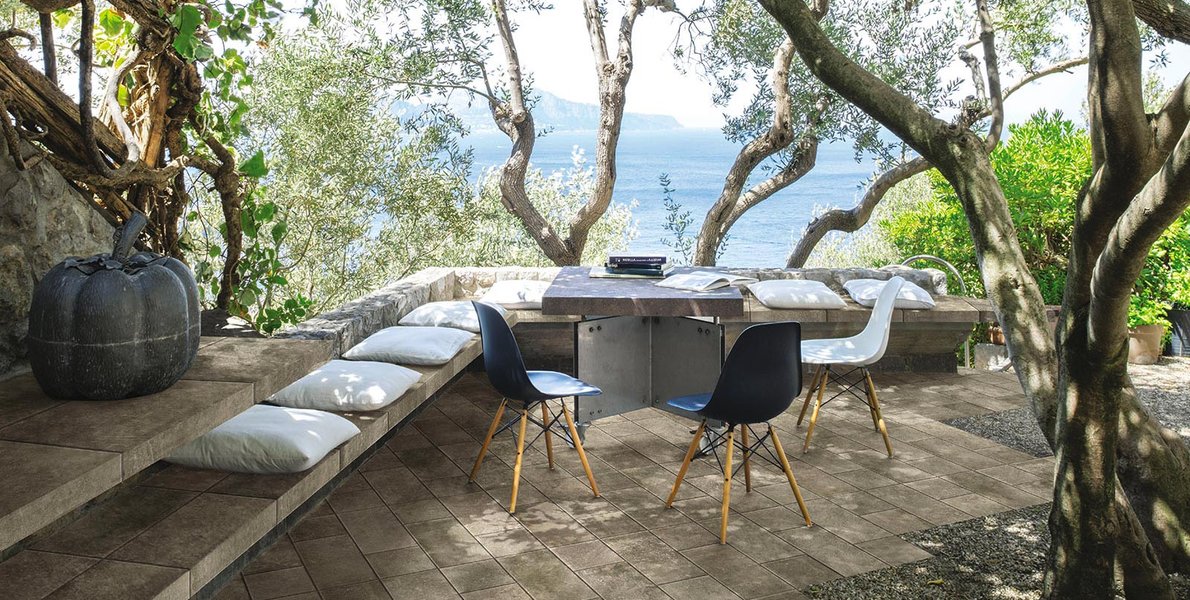 Giardini imperfetti di piccole dimensioni: la nuova tendenza per gli spazi outdoor