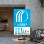 2020 MuuuzI nternational Caracter