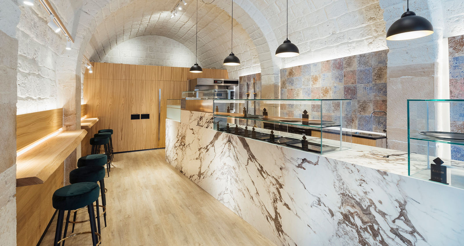 marazzi pizzeria bovio 000.jpg