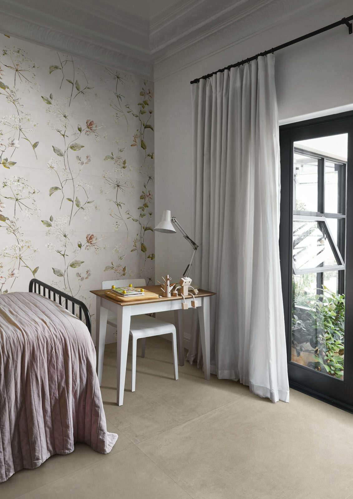 marazzi white deco 003.jpg