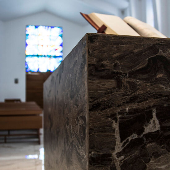 marazzi complesso parrocchiale san ponziano olbia 010.jpg