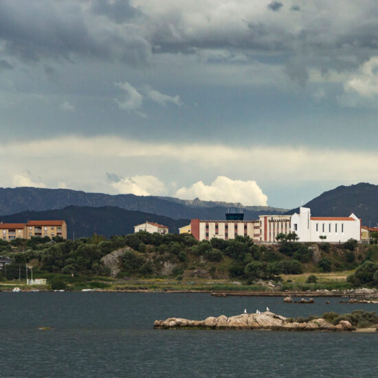 marazzi complesso parrocchiale san ponziano olbia 016.jpg