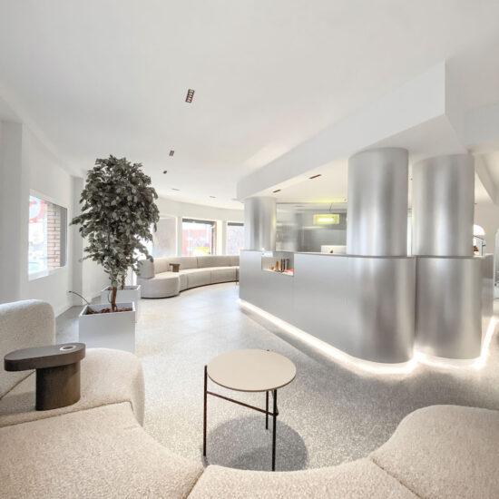 marazzi junyent smile clinic 002.jpg